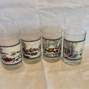 Vintage 1978 Arby’s/courier and Ives glassware set of four